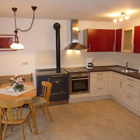 Ferienwohnung Hutterer Бад Грисбах Екстериор снимка